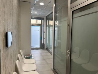 Local comercial en venta en La Constitución - Canaleta en Mislata