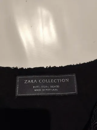 Falda negra con flores