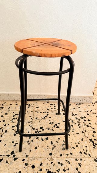 Taburete madera y hierro