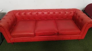 Sofá Chester Rojo 3 Plazas Piel