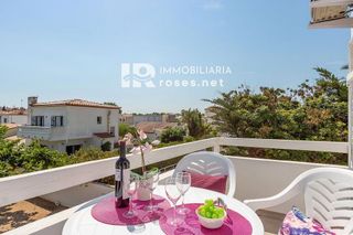 Piso en venta en Empuriabrava en Castelló d´Empúries