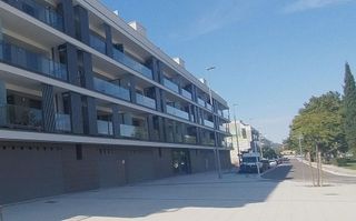 Local comercial en alquiler en Las Villas - Sta Ana en Valladolid