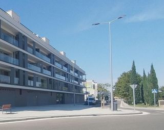 Local comercial en alquiler en Las Villas - Sta Ana en Valladolid