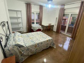 Piso en alquiler en Camino de Ronda - Rosaleda en Granada