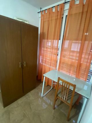 Piso en alquiler en Camino de Ronda - Rosaleda en Granada