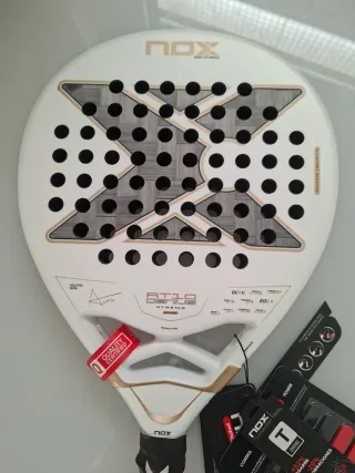 Pala Nox AT10 Genius Xtreme 12K Tapia 2026