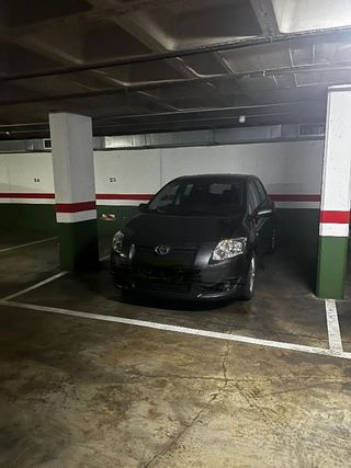 Garaje en venta en Palacio de Congresos - Urbadiez - Entrepuentes en Sevilla