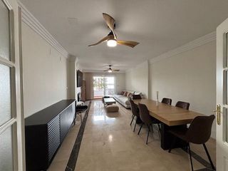 Piso en alquiler en Los Monteros - Bahía de Marbella en Marbella