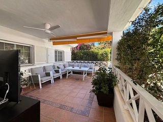 Piso en alquiler en Los Monteros - Bahía de Marbella en Marbella