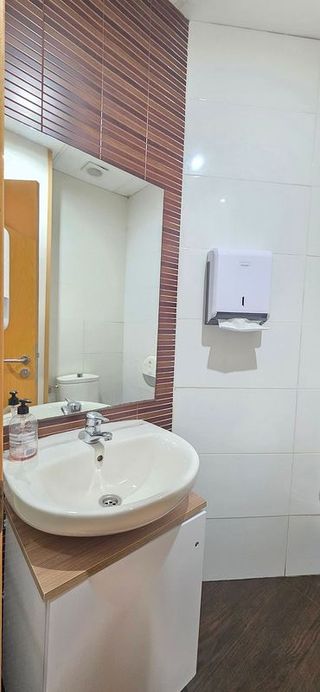 Local comercial en alquiler en Arrancapins en Valencia