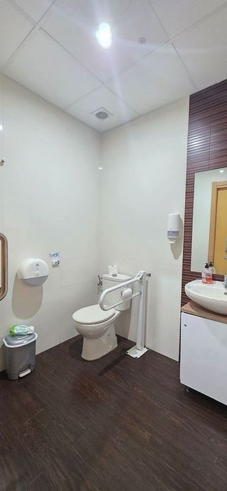 Local comercial en alquiler en Arrancapins en Valencia