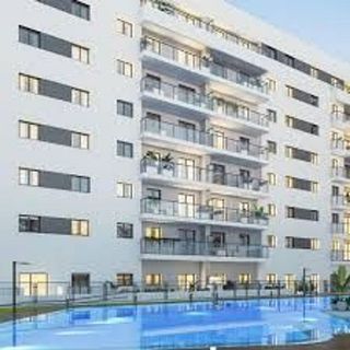 Piso en alquiler en Colores - Entreparques en Sevilla