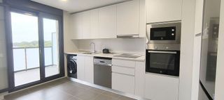 Piso en alquiler en Colores - Entreparques en Sevilla