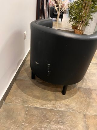 Butaca negra de piel