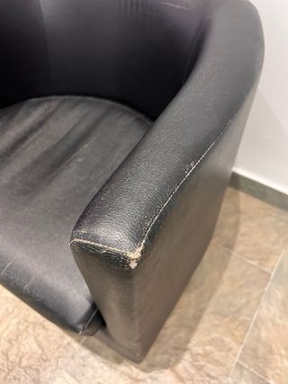 Butaca negra de piel