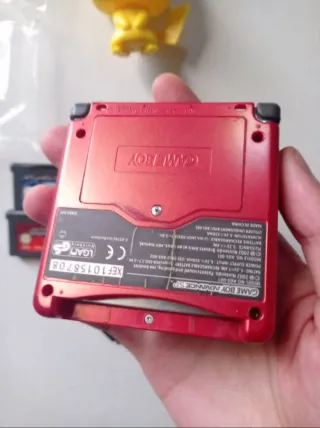 Nintendo Game Boy Advance SP Roja con dos juegos