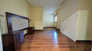 Piso en venta en Las Arenas Centro en Getxo