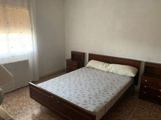 Piso en alquiler en El Poblado - Abulagar en Puertollano