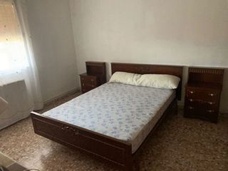 Piso en alquiler en El Poblado - Abulagar en Puertollano