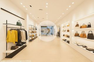 Local comercial en venta en Centre en Castelldefels