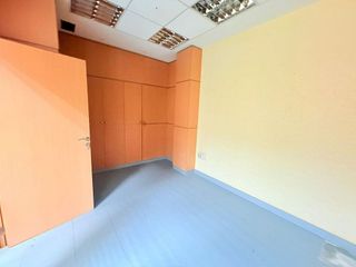 Local comercial en venta en Zona Pueblo en Guardamar del Segura