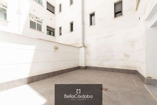 Piso en venta en Huerta de la Reina - Trassierra en Córdoba
