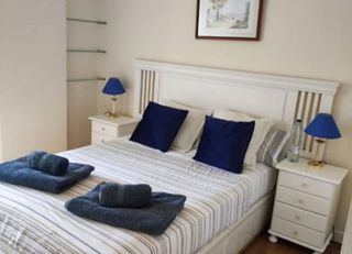 Piso en alquiler en Elviria en Marbella