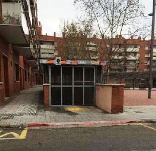 Garaje en venta en Eixample - Sant Oleguer en Sabadell