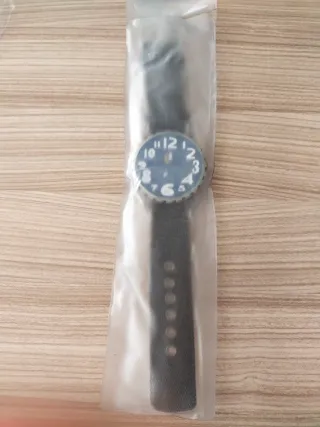 Reloj Negro y Azul