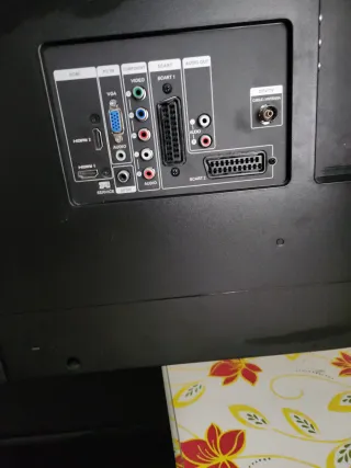 Televisión Hannspree Negra