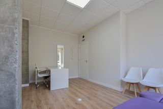 Local comercial en venta en Cervantes en Granada