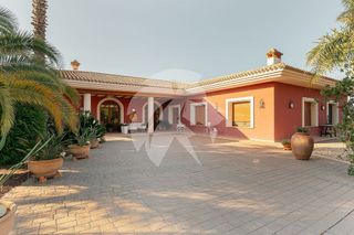 Chalet en venta en Ontinyent
