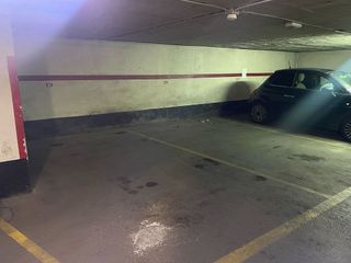 Garaje en venta en Eixample Nord – La Devesa en Girona