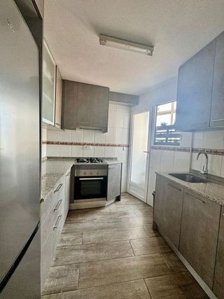 Piso en alquiler en Carolinas Bajas en Alicante