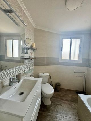 Piso en alquiler en Carolinas Bajas en Alicante