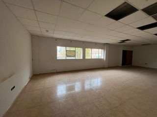 Local comercial en venta en Constitución-El Balconcillo en Guadalajara