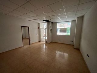 Local comercial en venta en Constitución-El Balconcillo en Guadalajara