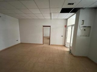 Local comercial en venta en Constitución-El Balconcillo en Guadalajara