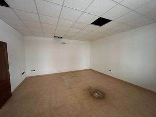 Local comercial en venta en Constitución-El Balconcillo en Guadalajara