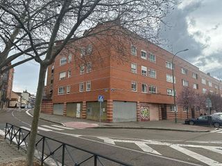 Local comercial en venta en Pajarillos en Valladolid