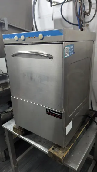 Lavavajillas industrial Fast 130 cesta 35 cm