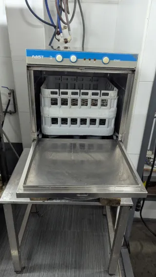 Lavavajillas industrial Fast 130 cesta 35 cm