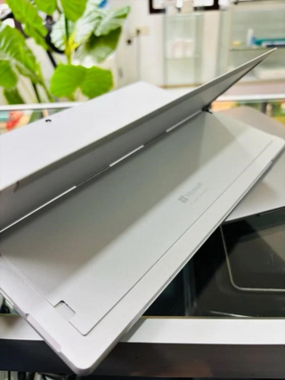 Microsoft Surface Pro 6 12 128GB 1796