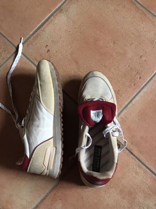 Scarpe Navigare Beige e Rosse