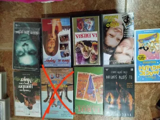 Lote Películas VHS 50 euros  ( las tachadas no me