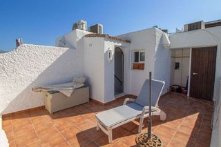 Casa pareada en venta en Nueva Andalucía centro en Marbella