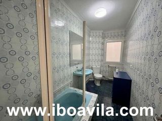 Piso en alquiler en Zona de Plaza de Barcelos en Pontevedra