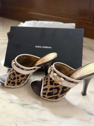 Sandalias Dolce & Gabbana Tacón Leopardo