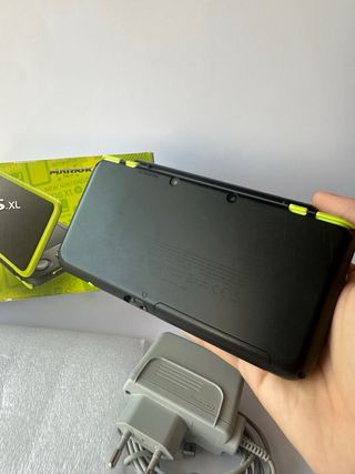New Nintendo 2DS XL Verde