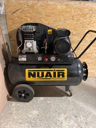 (Con Fallo)Compresor Nuair 100L B2800B/3M/100 TECH